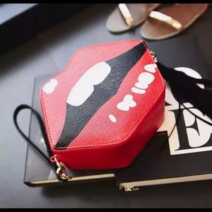 Sexy Lips Purse